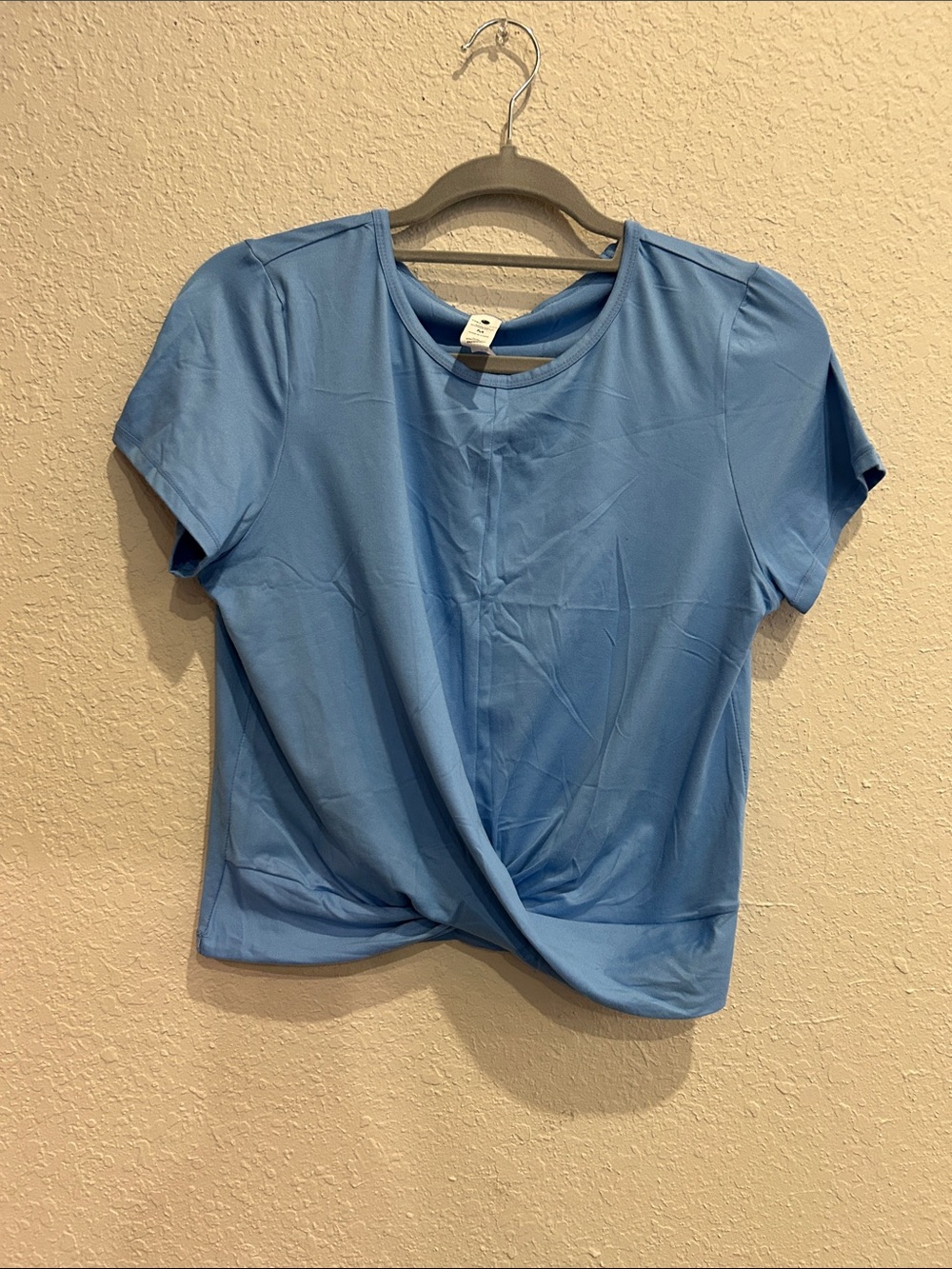 Yogalicious Sky Blue Twist-Hem Short Sleeve Top